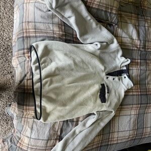 Patagonia fleece women’s small